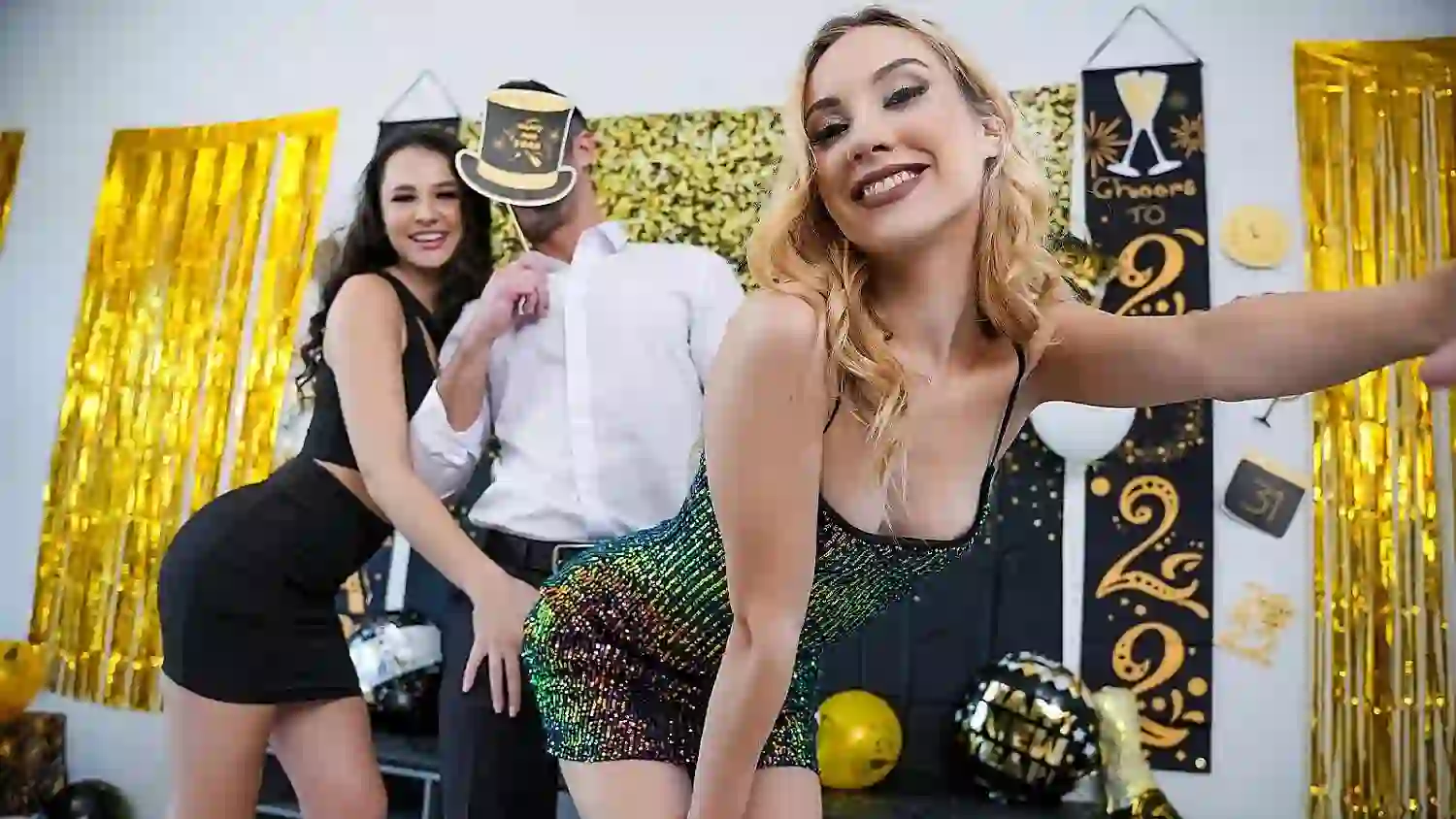 TeamSkeet – This New Year, We’ll Make Every Fuckboy Jealous – Where’s Our Stepdaddy? –  Liz Jordan, Jazmin Luv – TeamSkeet Classics